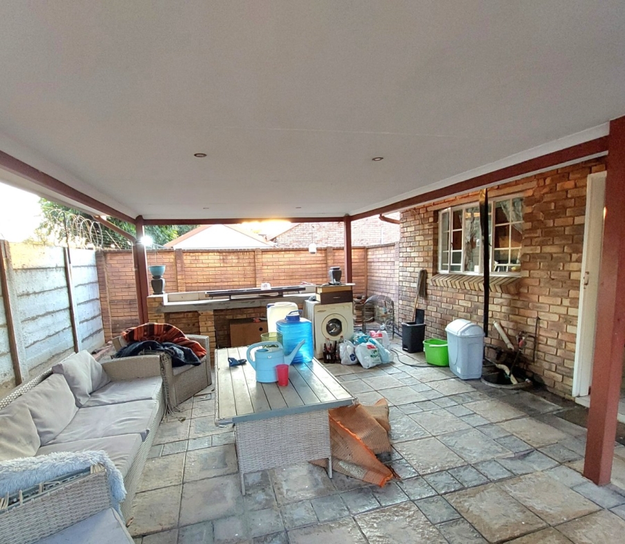 2 Bedroom Property for Sale in Brits North West